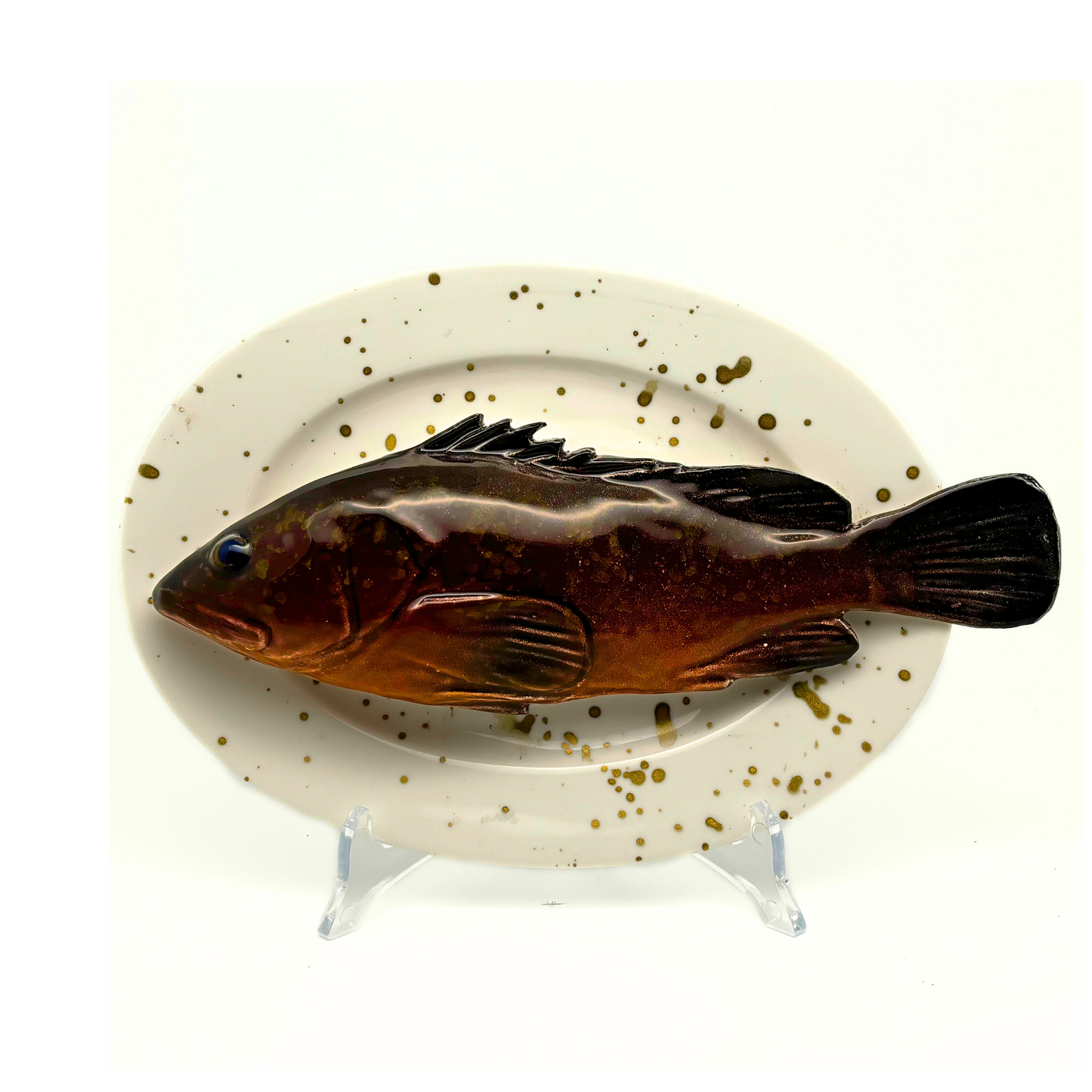 Cernia medio op wit met goud gespat bord, ovaal 24x17cm