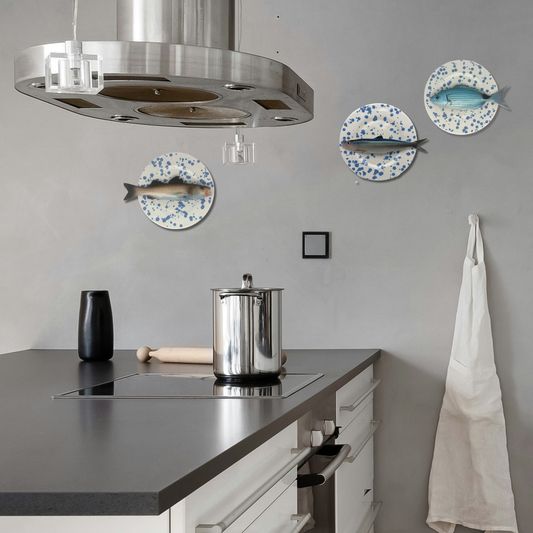 Occhiata op wit met blauwe verfspatten bord, 22 cm