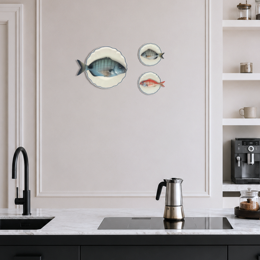 Sarago Grande op wit bord met blauwe geschulpte rand 27 cm