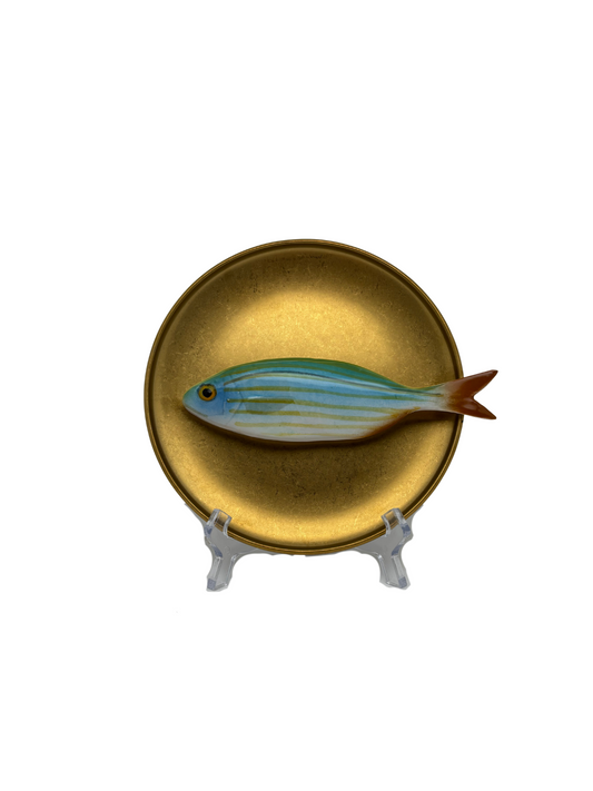 Salpa medio op antiek gouden bord, 16,5 cm rond