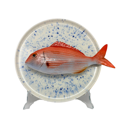 Pagro op wit bord met cobalt blauwe verfspatten, 26 cm rond