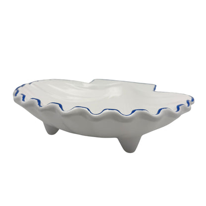 Decoratief keramiek Schelpenschaal wit met blauwe rand, B25,5xD21xH6cm