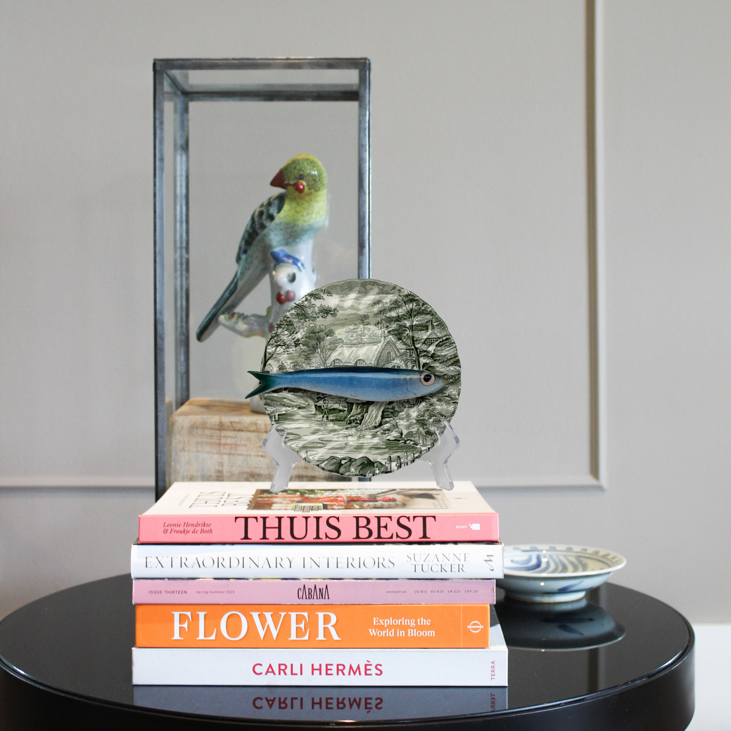 Sardine medio op groen vintage bord, 16 cm rond