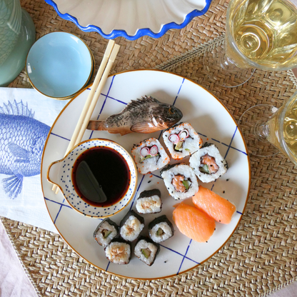 Scorfano Marrone Borrelbord met dipbakje - blauw-wit ruit 26cm