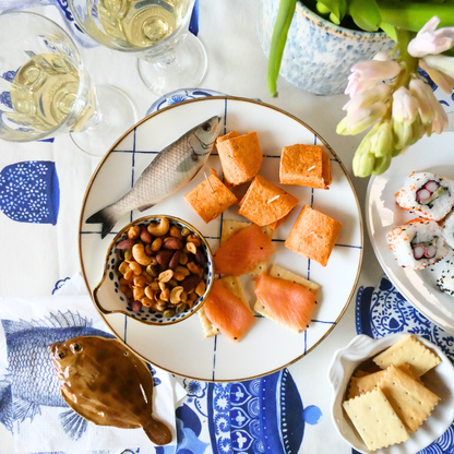 Spigola medioBorrelbord met dipbakje - blauw-wit ruit 26cm