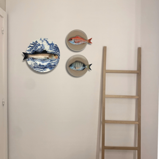 Pagello op een beige kleur bordje, 16cm rond