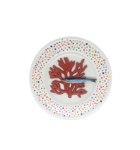 Koraal medio op wit bordje met gekleurde stippen rand, 22 cm