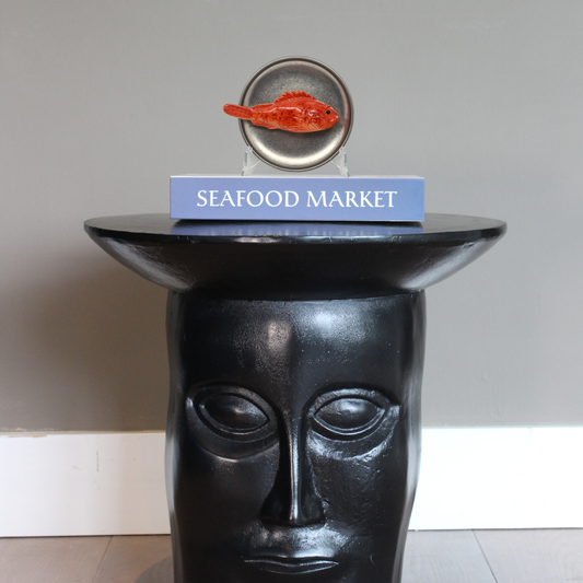 Scorfano op antiek zilver bord, 13.5 cm rond